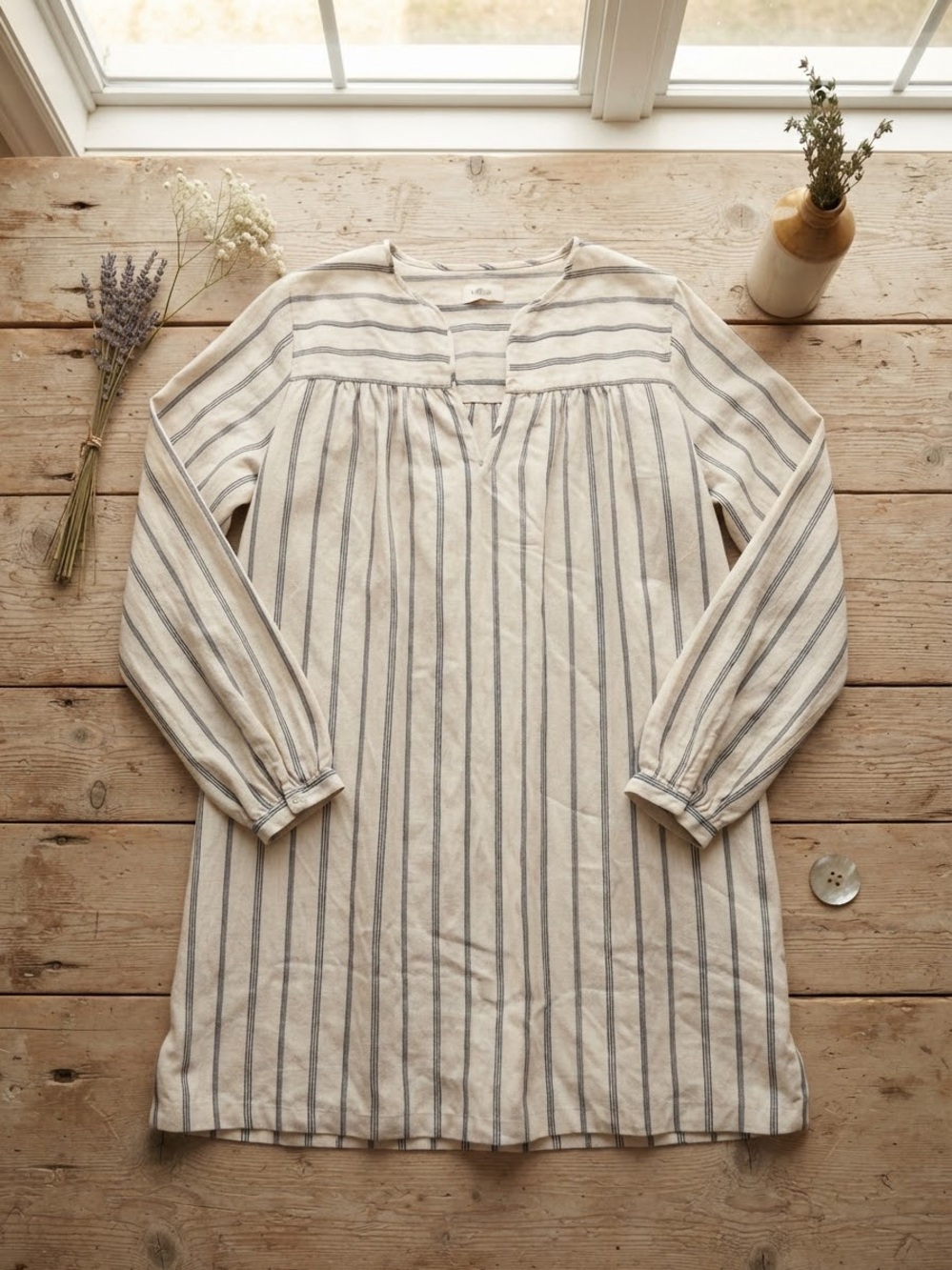 Aritzia Wilfred Striped Linen Kaftan Mini Dress Tunic Size M Long Sleeve